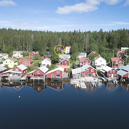 Lilla Dalbo "Adults Only, Djurfritt", Ulvoen Hoega Kusten Ulvöhamn Kültér fotó