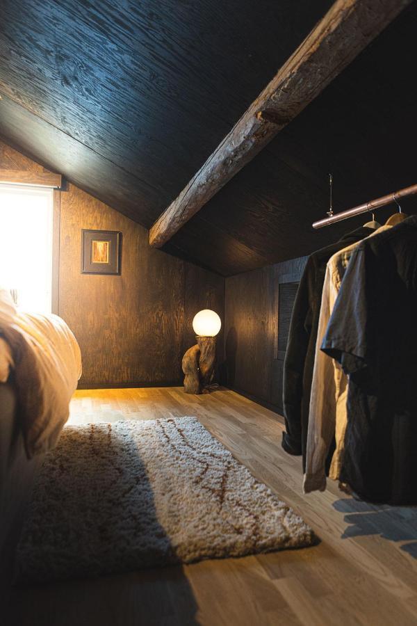 Lilla Dalbo "Adults Only, Djurfritt", Ulvoen Hoega Kusten Ulvöhamn Kültér fotó